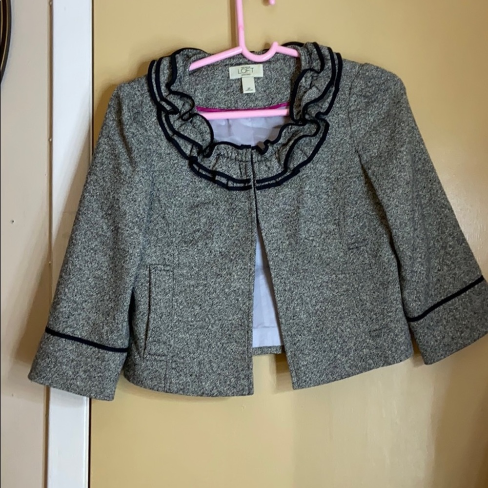 Ann Taylor LOFT cute blazer
